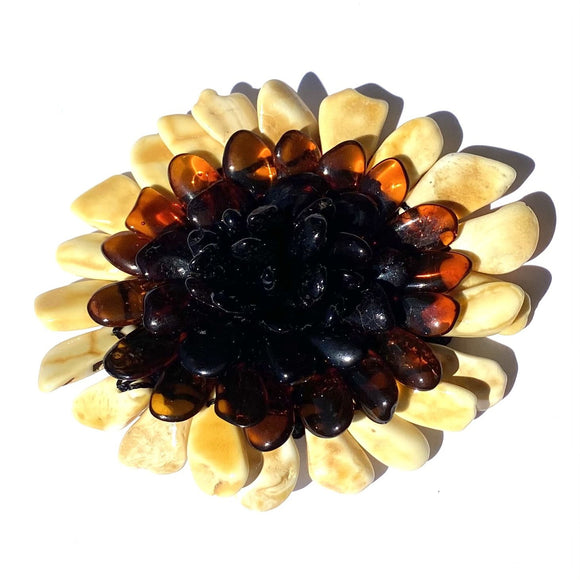 Beautiful Baltic Multicolour Amber Pendant Flower