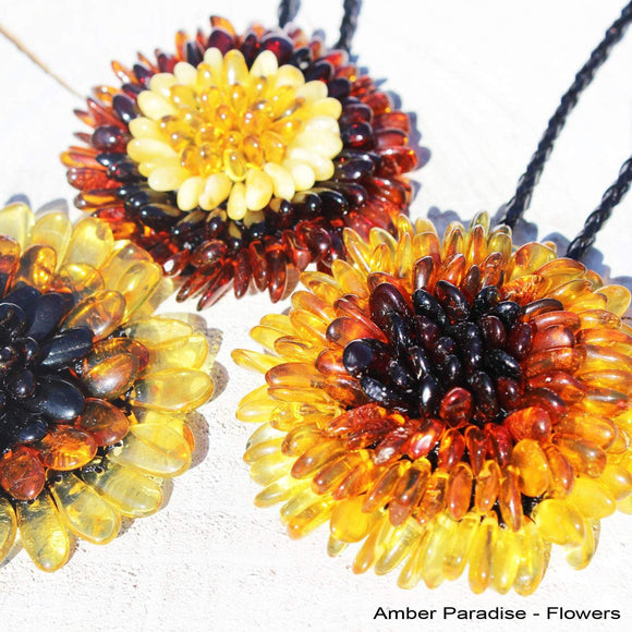 Beautiful Baltic Multicolour Amber Brooch Flower. Could be worn as a pendant or Necklace, + gorgeous gift box, amber jewellery amber pendant